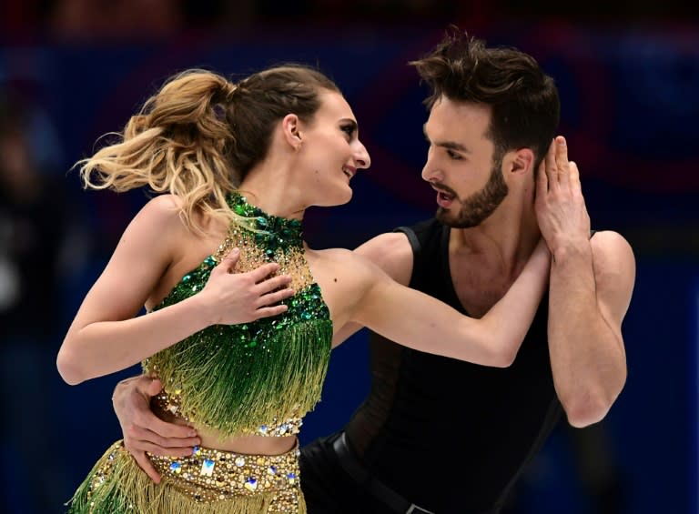 France's Gabriella Papadakis and Guillaume Cizeron perform during the Ice Dance Short Dance program at the Milano World Figure Skating Championship