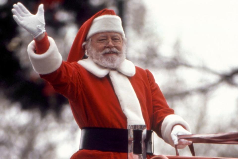 12. Miracle on 34th Street (1994)