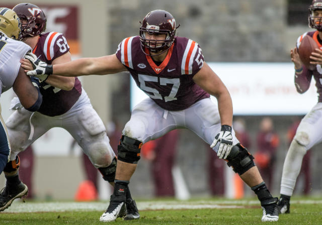 Wyatt Teller rooting for his old teammates with the Bills to win