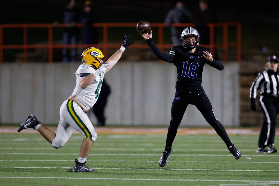 Hilliard Bradley freshman Declan O’Neil started at quarterback in Friday's Division I state semifinal because senior Bradyn Fleharty was out with an ankle injury.