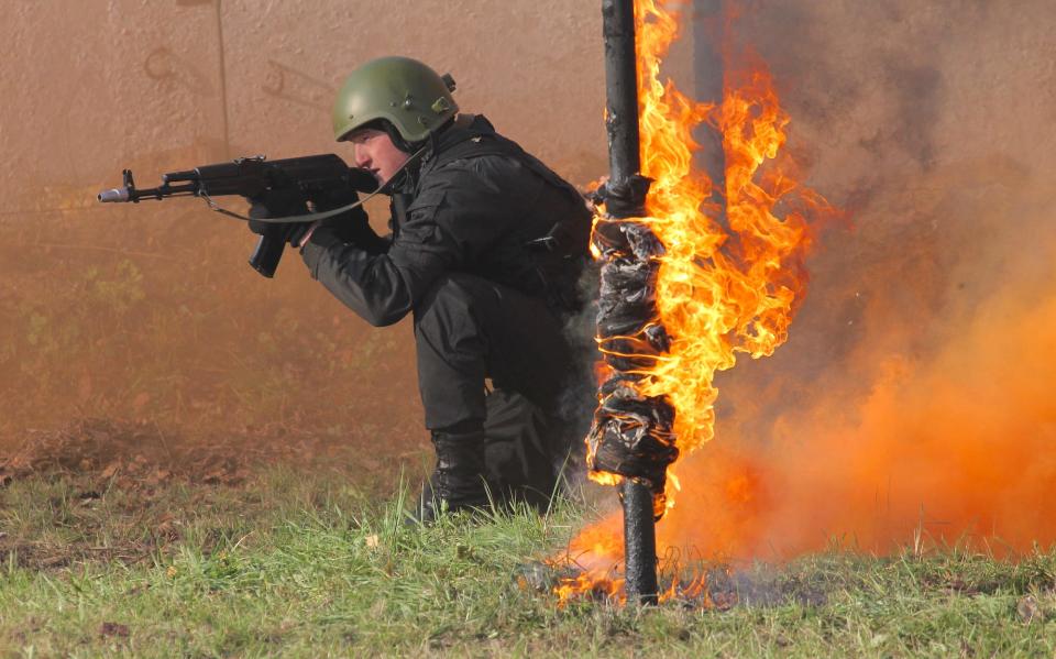 Russian police anti-terrorism Spetsnaz training