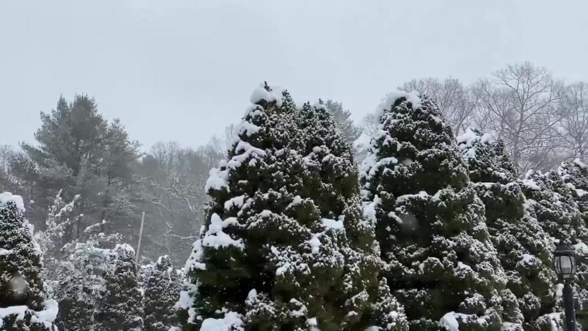 Winter Storm Brings Heavy Afternoon Snowfall to Rhode Island
