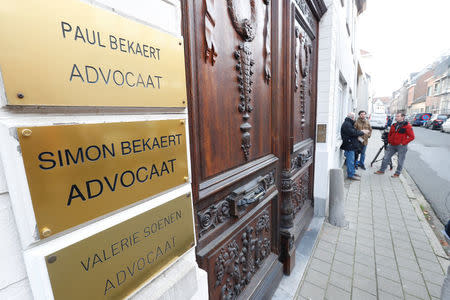 Journalists wait outside the offices of sacked Catalan leader Carles Puigdemont's Belgian lawyer, Paul Bekaert, in Tielt in Belgium November 1, 2017. REUTERS/Yves Herman