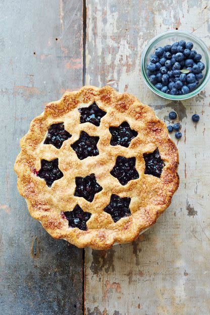 Cutaway Blueberry Pie