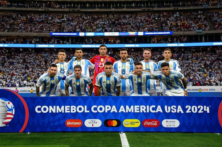 La Argentina le ganó por penales a Ecuador y está en la semifinal de la Copa América (Foto: Instagram @leomessi)