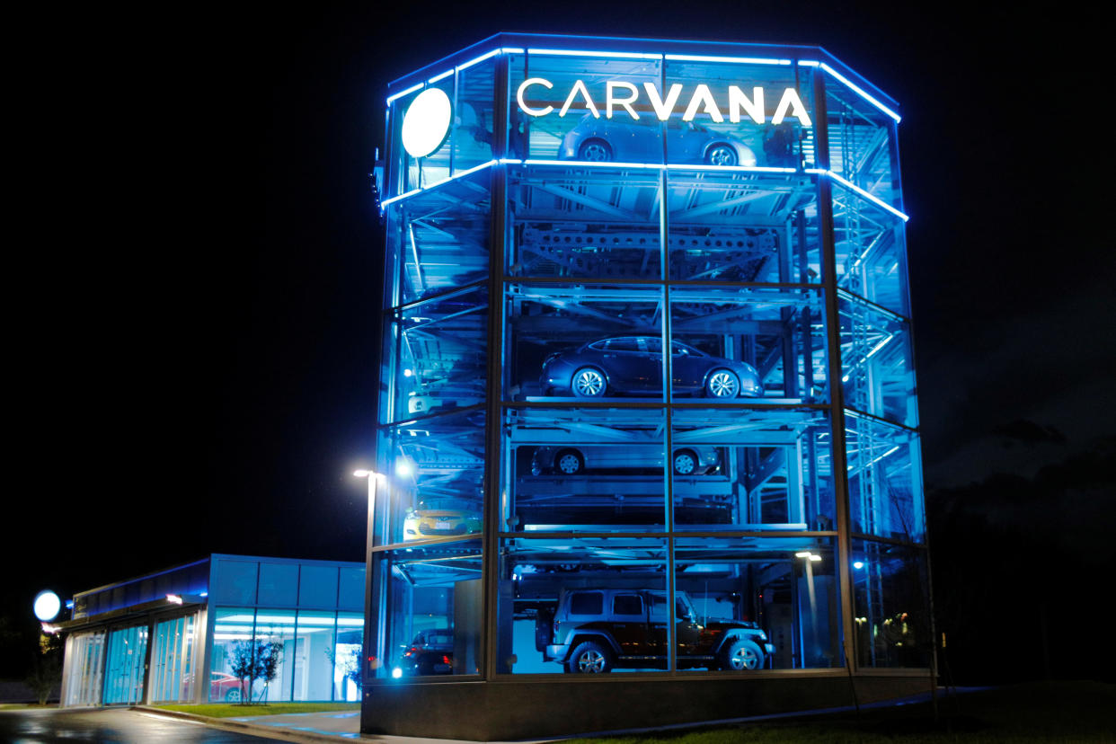 Lights out for Carvana?
