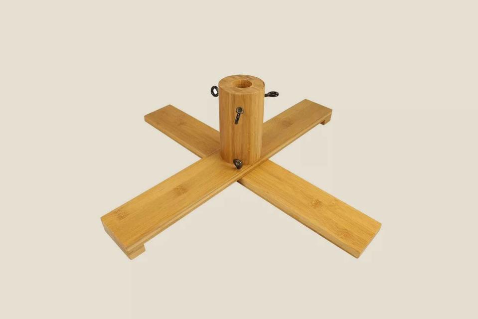 Wooden Tree Stand