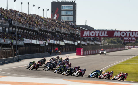 The grid rolls into the first corner, Valencia 2017 - Credit: Pablo Guillen/Action Plus