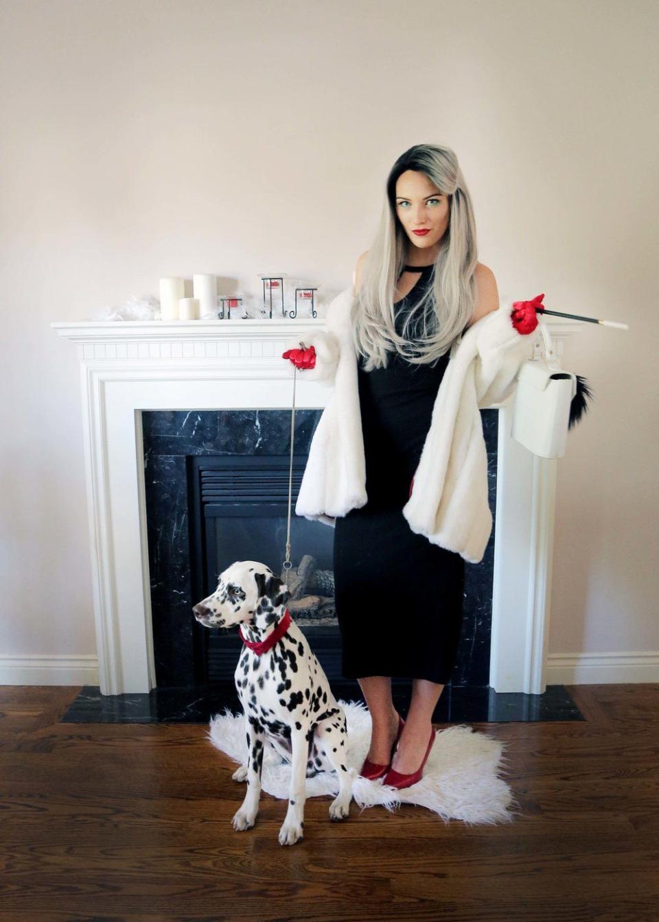 16) Cruella de Vil Costume Tutorial