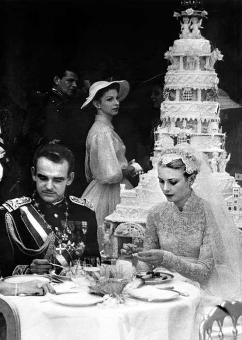 grace-kelly-wedding-cake