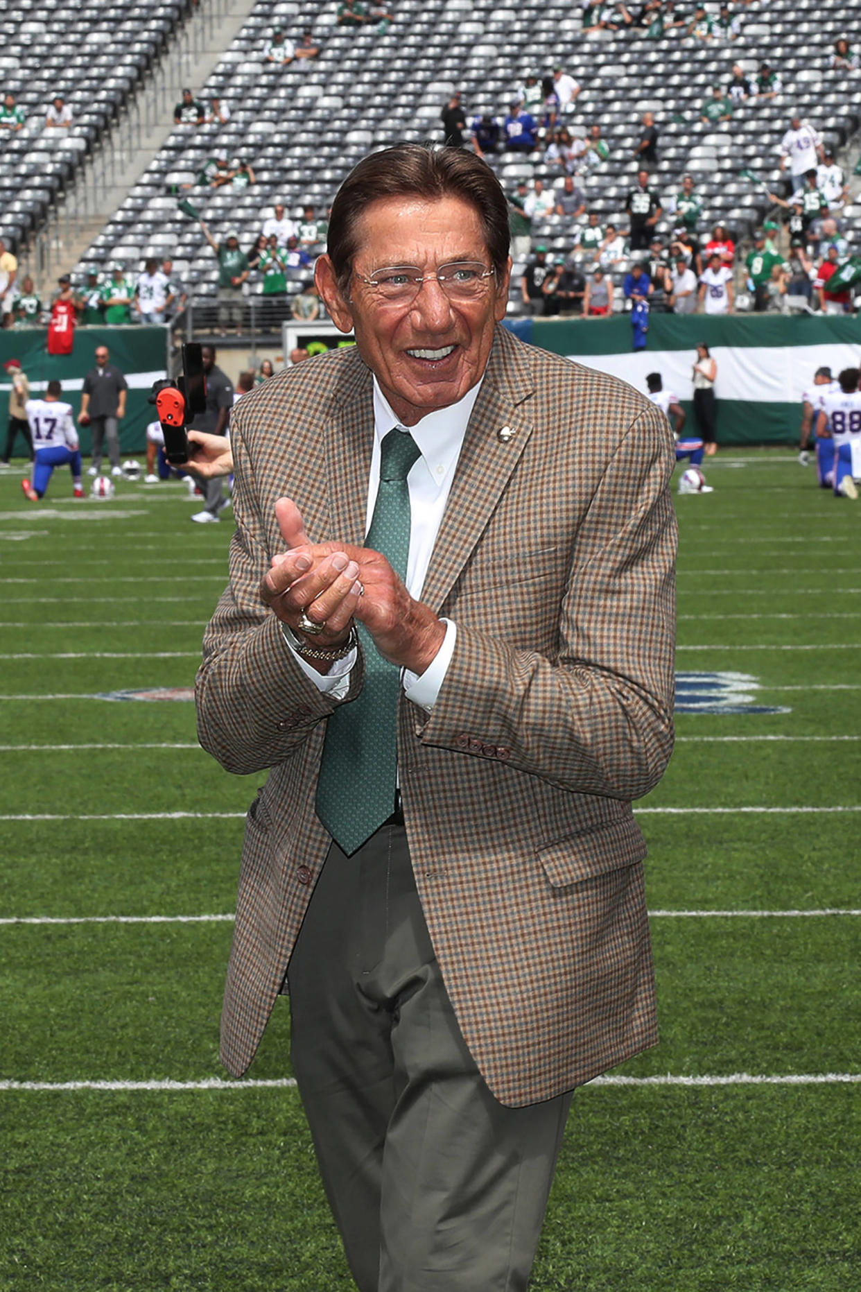 Joe Namath attends the Buffalo Bills v New York Jets game in East Rutherford, N.J. in 2019. (Al Pereira / Getty Images file)