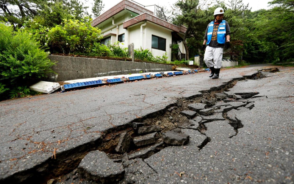 Roads were damaged in the 6.7 magnitude earthquake - Kyodo News