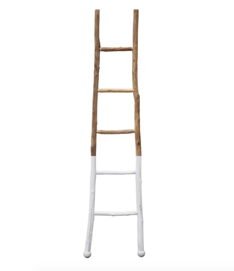 12) Blanket Ladder