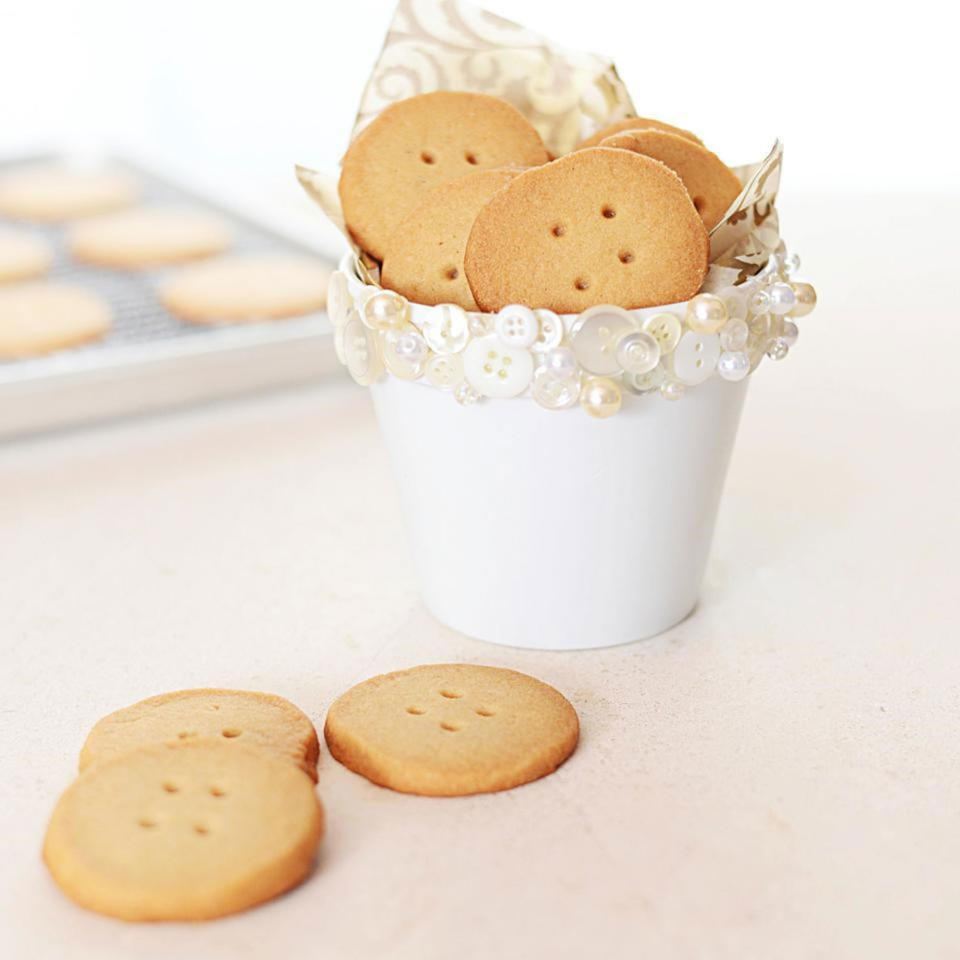 Button Shortbread Cookies