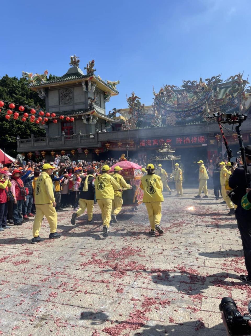 今日中午11點多白沙屯媽祖停駕王功福海宮。（圖／翻攝自白沙屯拱天宮臉書）