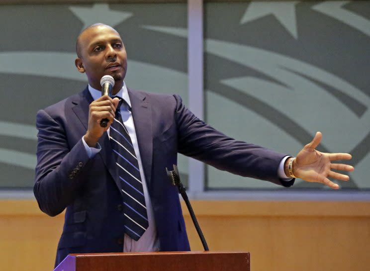 Penny Hardaway is reportedly being considered to take over as head coach at Memphis. (AP)