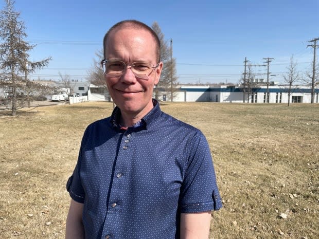 Saskatoon man Kevin Robinson has been trying for three months to get officials to correct his electronic health record. A drug overdose was mistakenly attributed to him, and he worries it could affect his future care. He has Crohn's Disease. (Matthew Garand/CBC - image credit)