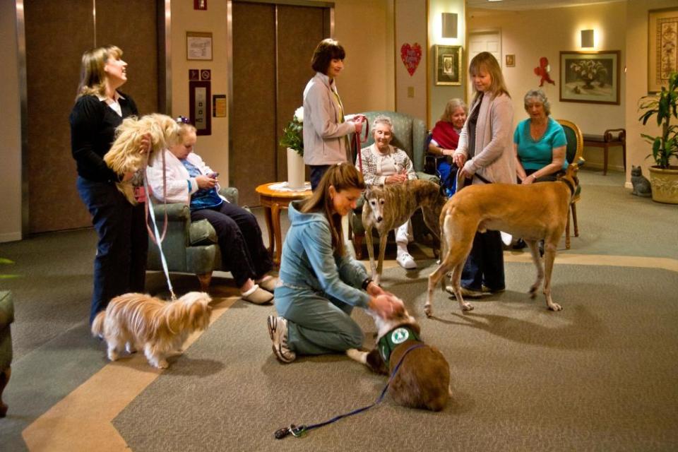 Retirement home residents in Aliso Viejo, California