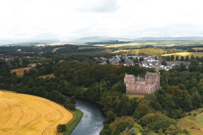 A new tourist trail that celebrates the fascinating history of Doune and Deanston has been approved by Stirling Council planners