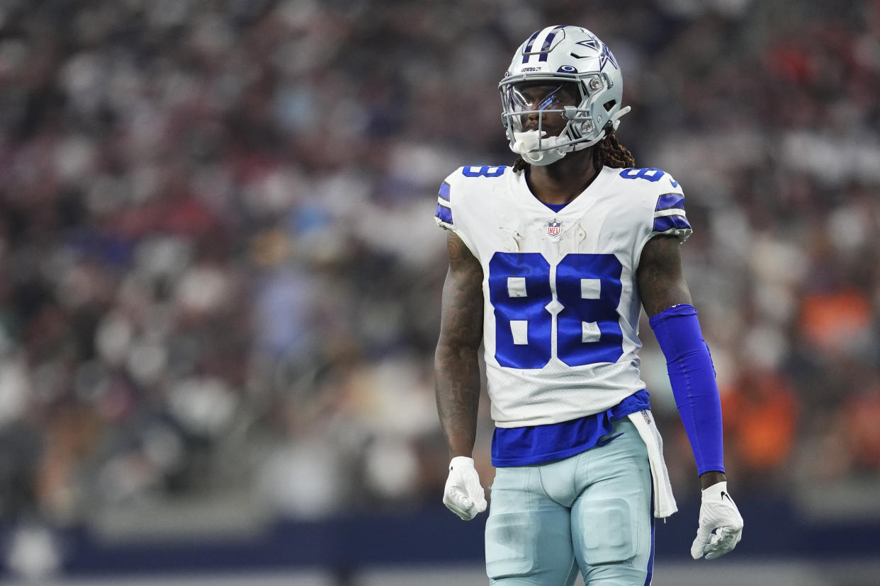 CeeDee Lamb dropped a long pass, infuriating Cowboys fans, bettors