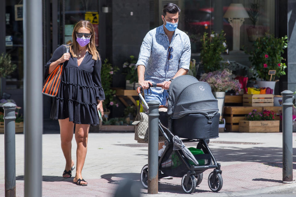 MADRID, SPAIN - MAY 21: Paula Echevarria and Miguel Torres took advantage of the good weather in the capital to take a walk and run some errands with their son Miguel, on May 21, 2021, in Madrid, Spain. (Photo By Antonio Gutierrez/Europa Press via Getty Images)