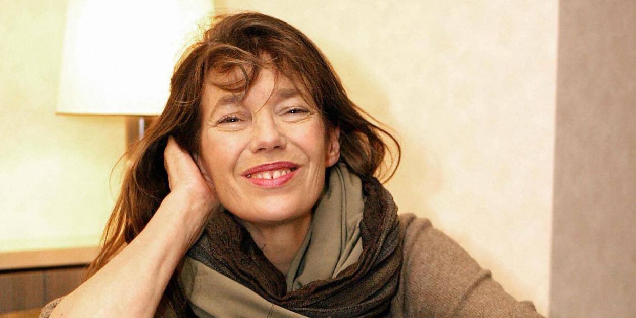 tokyo, japan british singer jane birkin poses for photo during an interview with afp after her concert at a tokyo hotel, 08 february 2004 birkin arrived here as a part of her asian tour afp photo yoshikazu tsuno photo credit should read yoshikazu tsunoafp via getty images