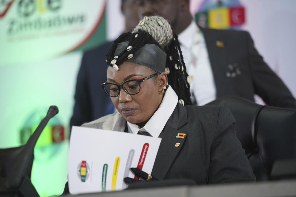 Zimbabwe Electoral Commission Chairperson Priscilla Makanyara Chigumba announces the presidential election results in Harare, Zimbabwe, on Saturday, Aug. 26, 2023. Chigumba declared President Emmerson Mnangagwa the winner AP Photo/Tsvangirayi Mukwazhi)