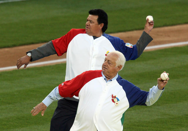 Beloved Dodgers manager Tommy Lasorda dies at 93 - The Japan Times