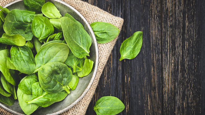 Spinach in bowl