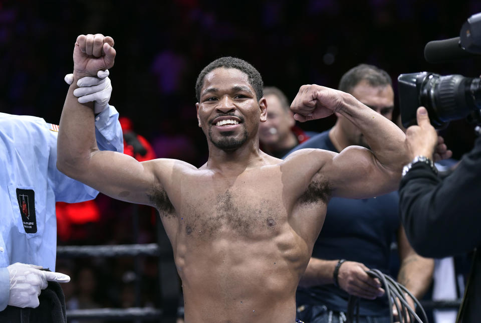 Shawn Porter reacts after being declared the winner by unanimous decision against Adrien Broner after a welterweight fight on Saturday, June 20, 2015, in Las Vegas. (AP Photo/David Becker)