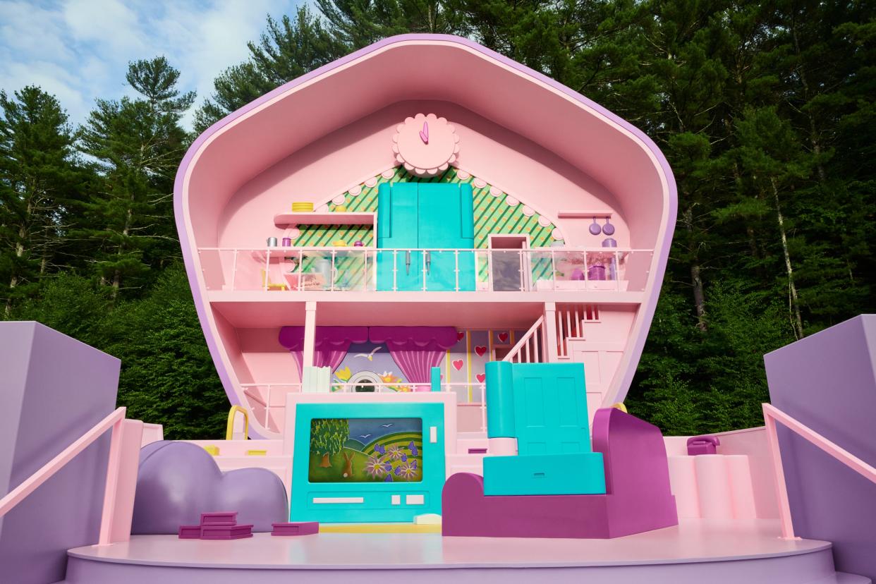 Life-sized Polly Pocket provided by Airbnb