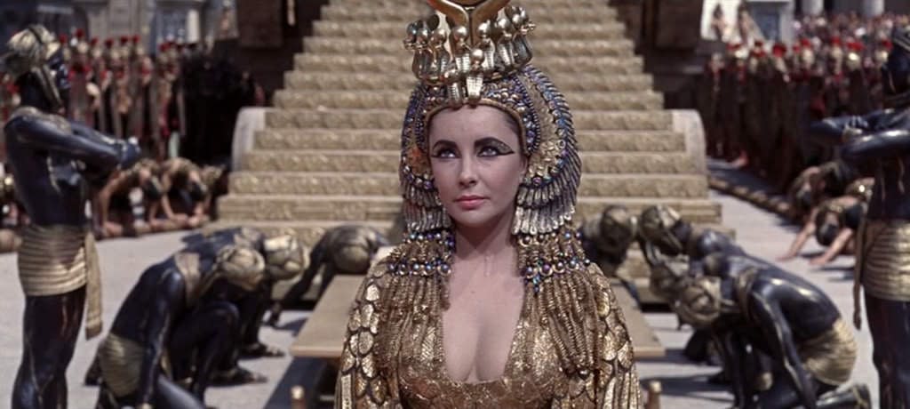 Elizabeth Taylor in Cleopatra (Credit: 20th Century Fox)