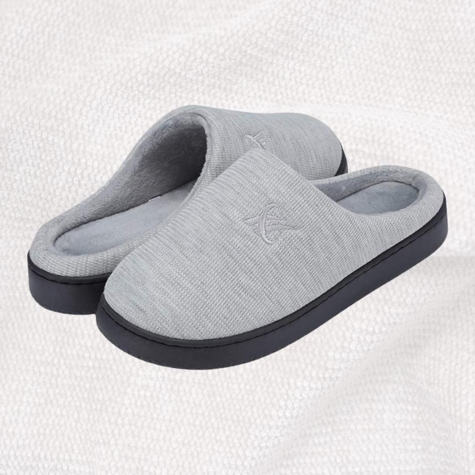 Amazon rating: 4.5 out of 5 starsThese machine-washable slippers offer a soft flannel lining, memory foam midsole and anti-skid rubber soles suitable for outdoor use. They come in multiple colors, including gray, red, dark green, pink, black and yellow, in women's 5-16 and men's 3-14.Promising review: 