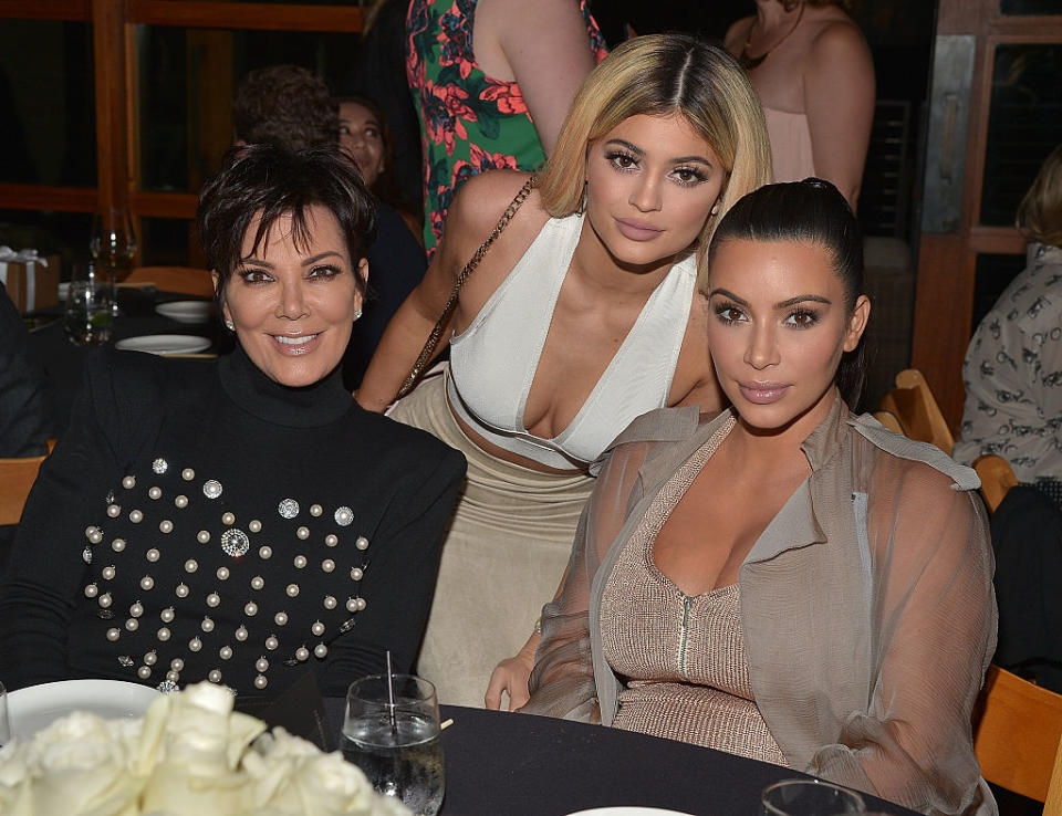 Kylie Jenner just posted a sister love pic with Kim Kardashian that’ll make you say “aww”