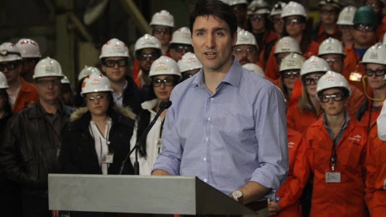 Steelworkers heartened by Trudeau's Hamilton stop on steel and aluminum solidarity tour