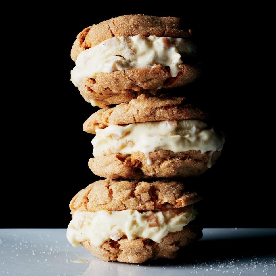 Apple Pie à la Mode Ice Cream Sandwiches