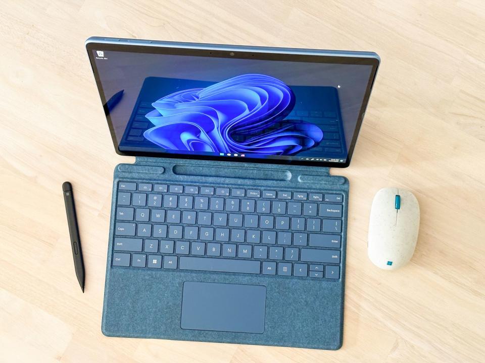 microsoft surface pro 9 with keyboard