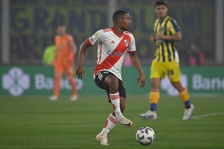 Nicolás De la Cruz jugará su último partido con la camiseta de River en el Trofeo de Campeones