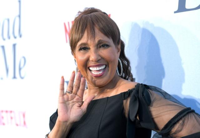 That is Totally Family Matters Star Telma Hopkins on Dead To Me