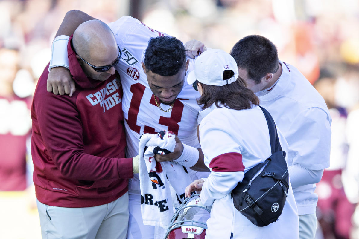 Tagovailoa's return still very unclear, even to his brother