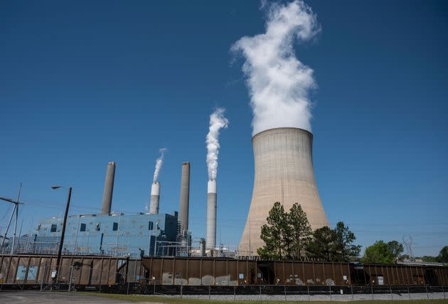 Thanks to Manchin, Democrats are planning to ditch an ambitious program to fight climate change. (Photo: Andrew Caballero-Reynolds/AFP via Getty Images)