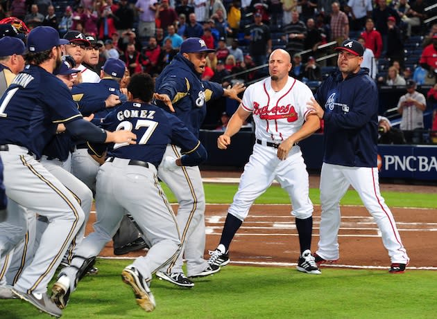 Carlos Gomez homers in first at-bat after beaning, Brewers beat Tigers