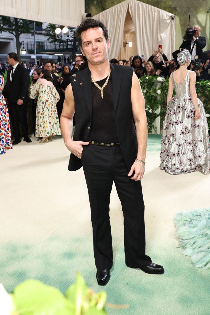 Andrew Scott attends the 2024 Met Gala.