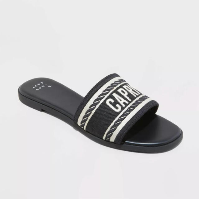 Black Flip Flops : Target