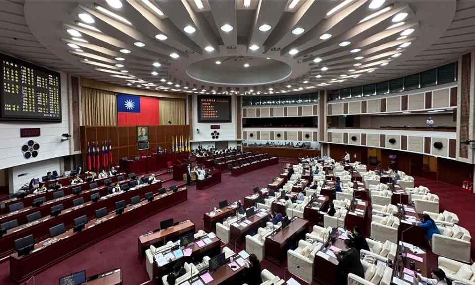 台北市議會8日下午開議，並先舉行預備會議進行議員分屬委員會抽籤。（丁上程攝）