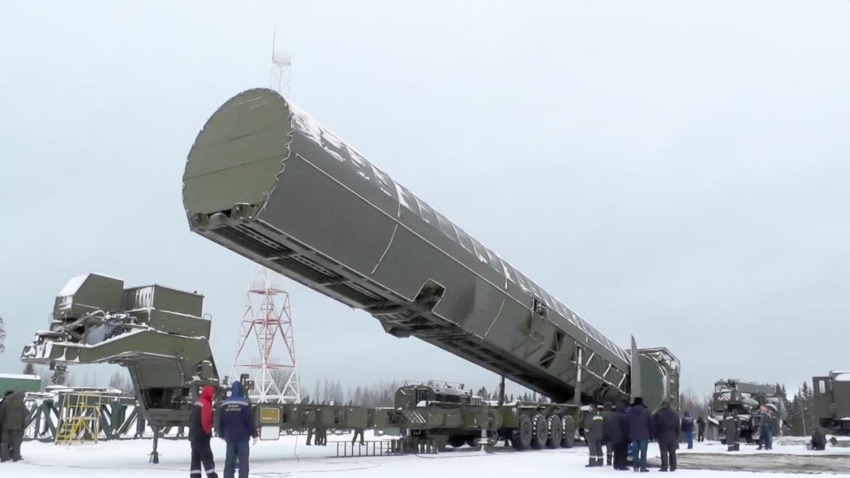 Eine Sarmat-Interkontinentalrakete in Russland. Foto: RU-RTR Russian Television, AP