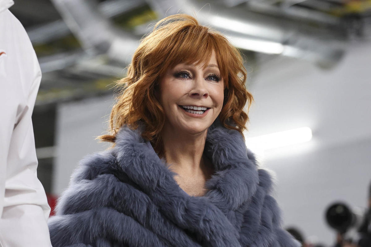 Reba McEntire responds to rumors that she is leaving “The Voice”