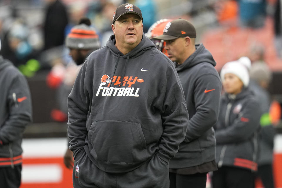 Cleveland Browns offensive coordinator Alex Van Pelt walks on the sidelines during an NFL football game against the Jacksonville Jaguars, Sunday, Dec. 10, 2023, in Cleveland. (AP Photo/Sue Ogrocki)