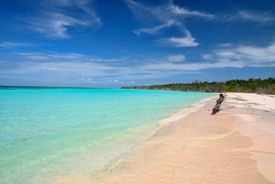 Caribbean's best deserted beach, Cayo Jutías, Piñar del Río, Cuba