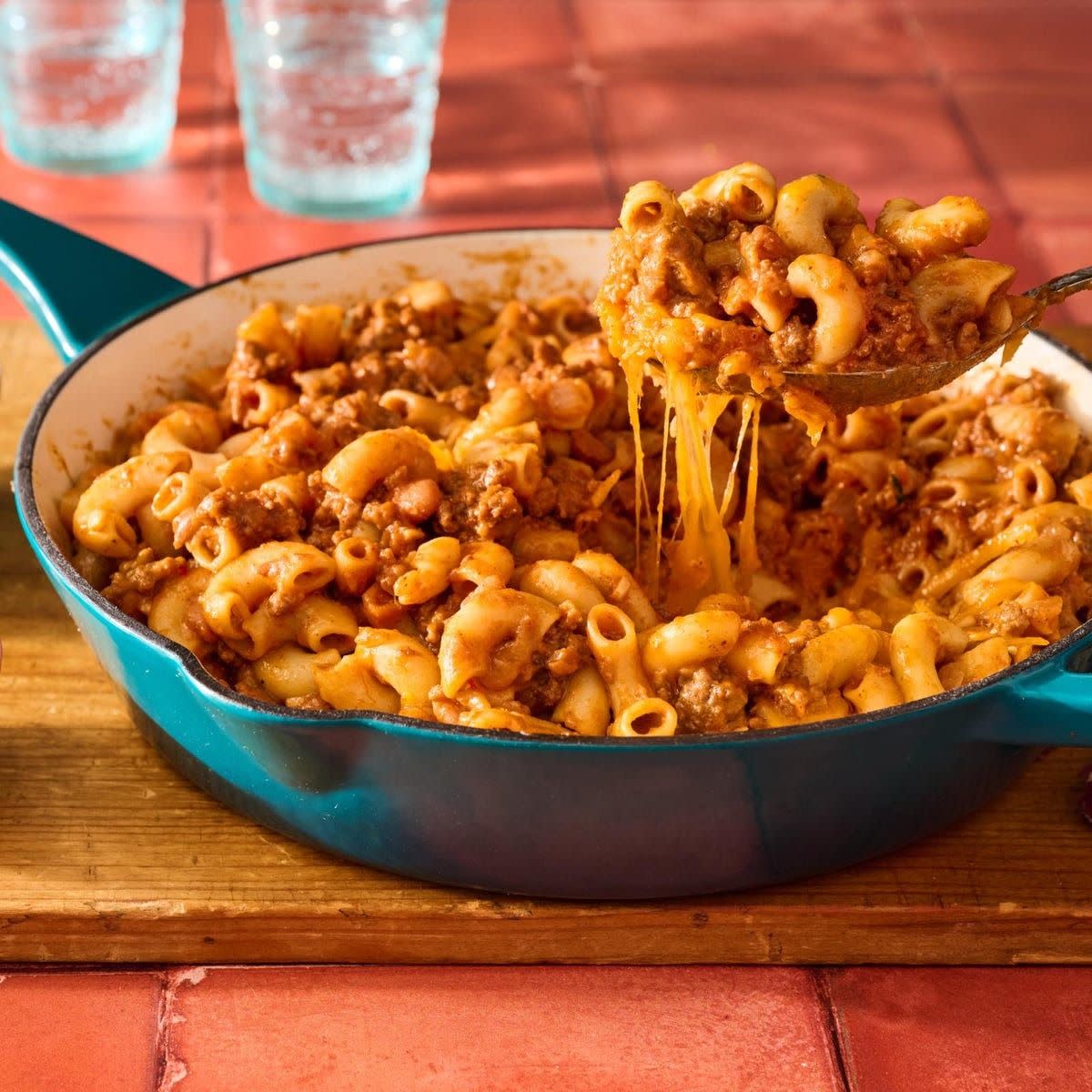 chili mac and cheese fall recipe